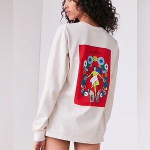 Urban Outfitters Long Sleeve Tee/Sweatshirt